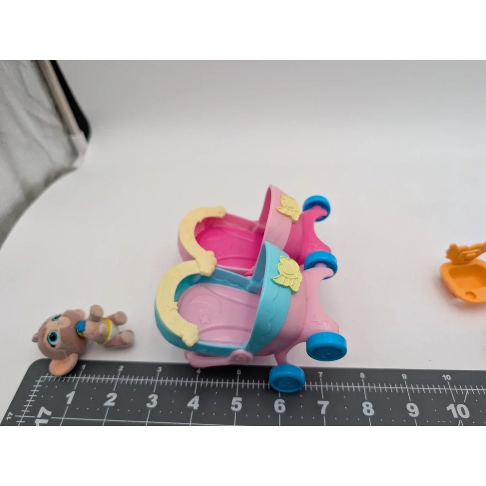 Disney Junior‎ TOTS Surprise Babies Nursery Care Figures Lot